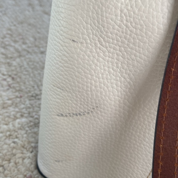 Dooney & Bourke Lexington Shopper - Picture 4 of 11